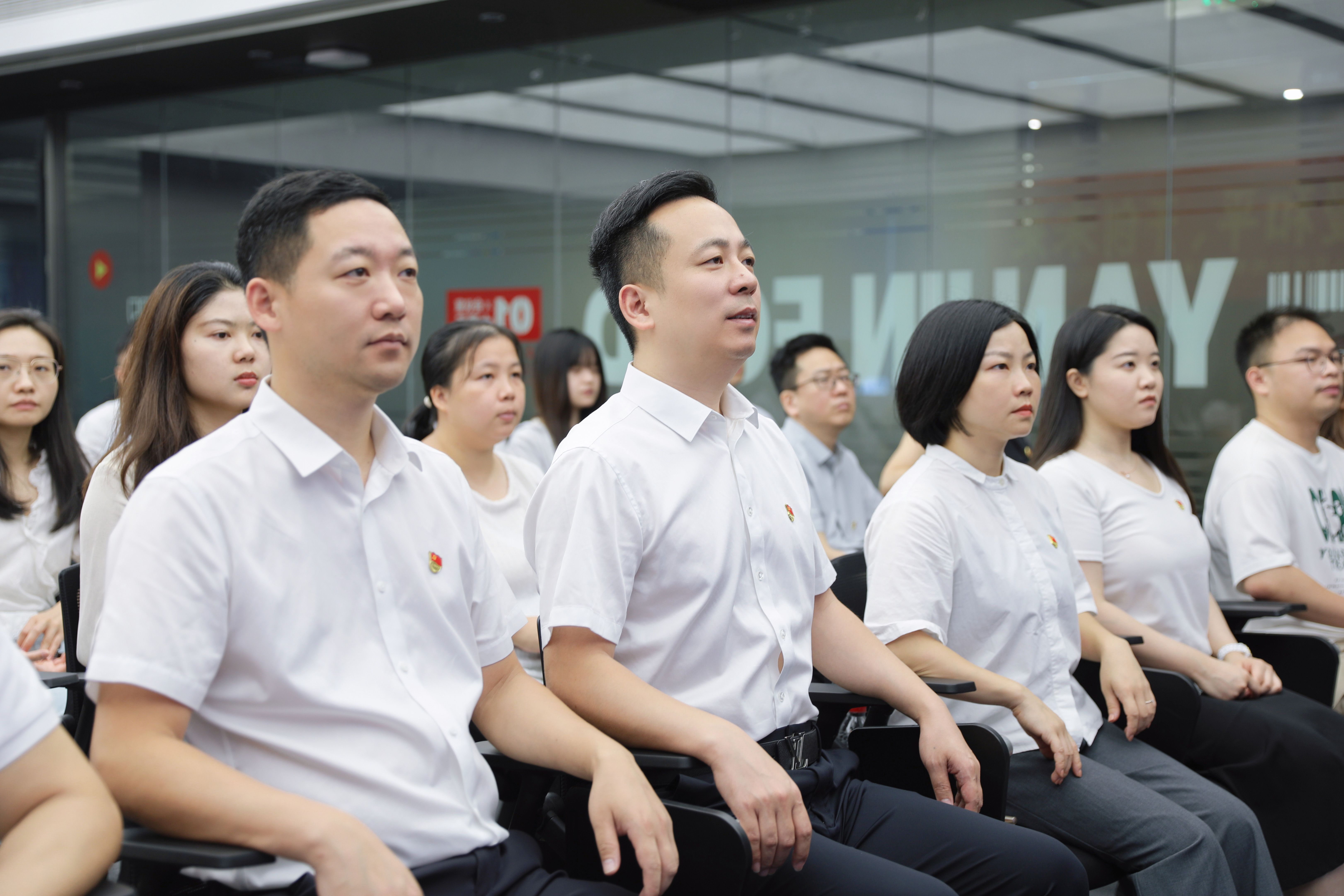 抗戰(zhàn)勝利80周年！鹽津鋪子張學武第二次受邀觀禮祖國大閱兵！